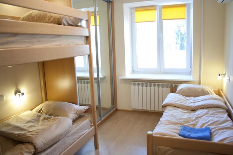 קייב Petrani Hostel מראה חיצוני תמונה